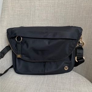 Lululemon All Night Festival Bag 5L